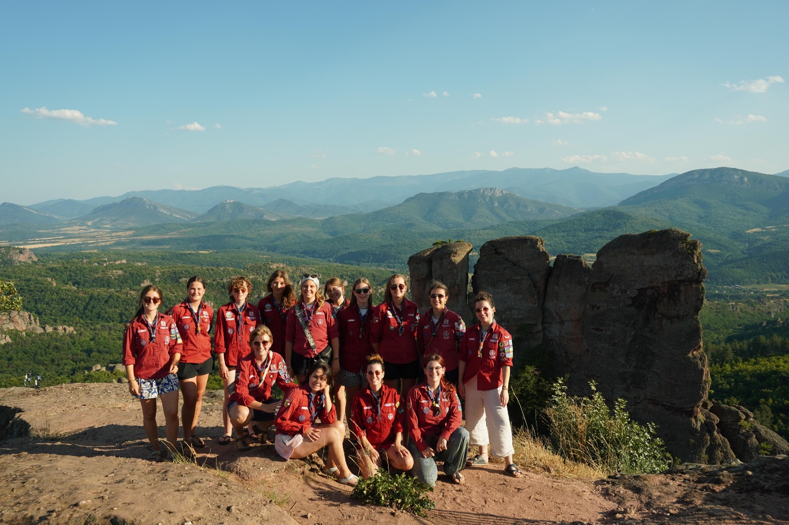 Mehr über den Artikel erfahren Sommerlager der Caravelles in Bulgarien